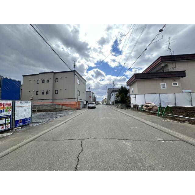 前面道路8.0m