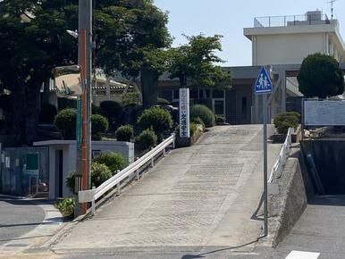 下関市立川中小学校