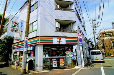 セブンイレブン世田谷上野毛店