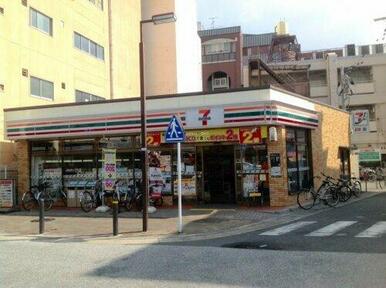 セブンイレブン京都桂駅東口店