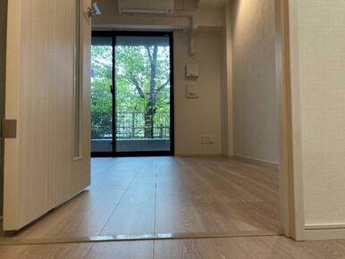 ※写真は別号室(1K)