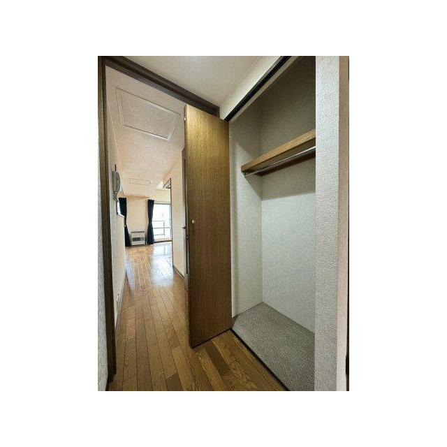 廊下収納もあります♪