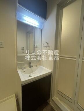 嬉しい洗面台は独立タイプ！