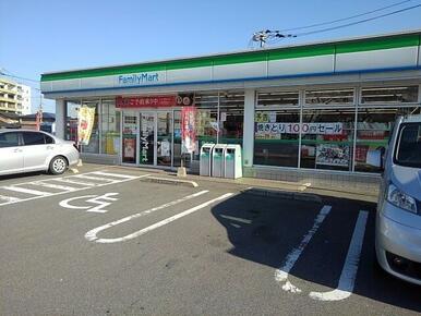 ファミリーマート鳥栖轟木町店
