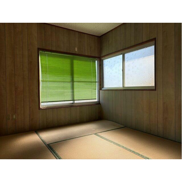 採光で明るい和室