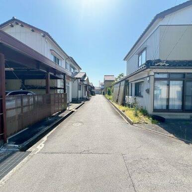 南側道路