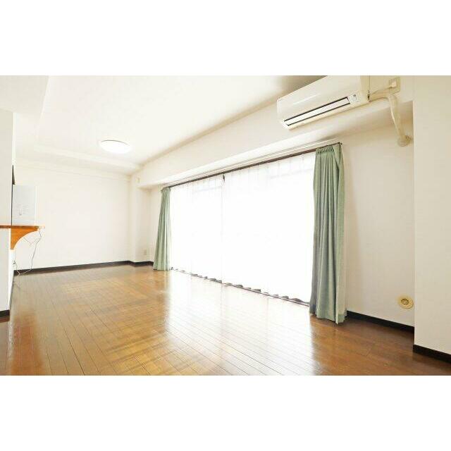 リビングダイニング