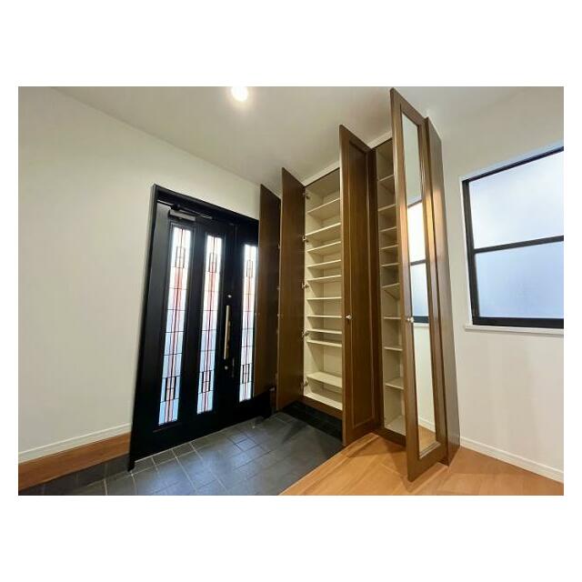 「玄関」大容量のシューズクローゼットです