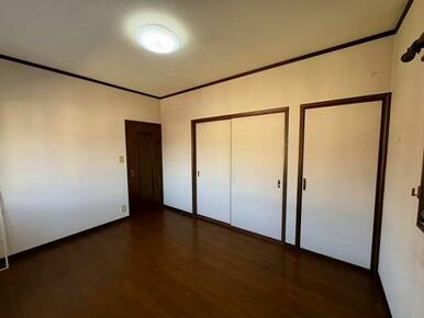 2F北西側洋室　別角度