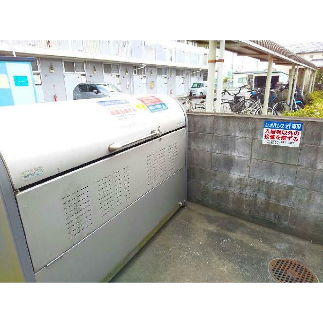 ゴミ庫