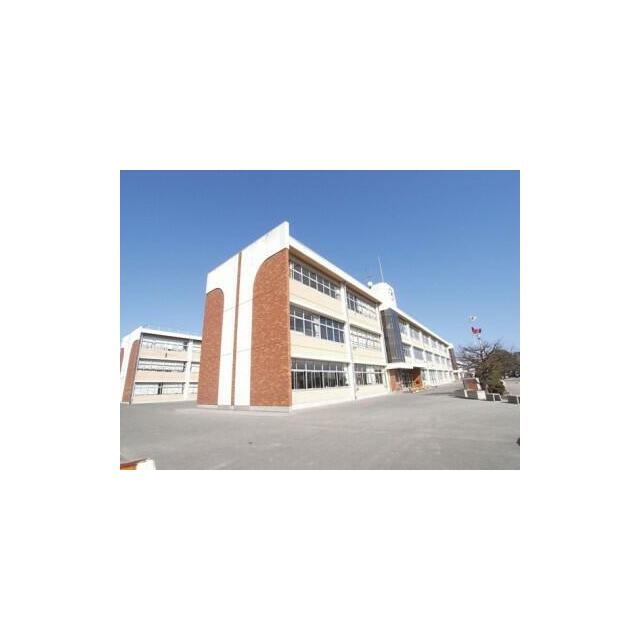 戸祭小学校　329ｍ/徒歩5分、車1分