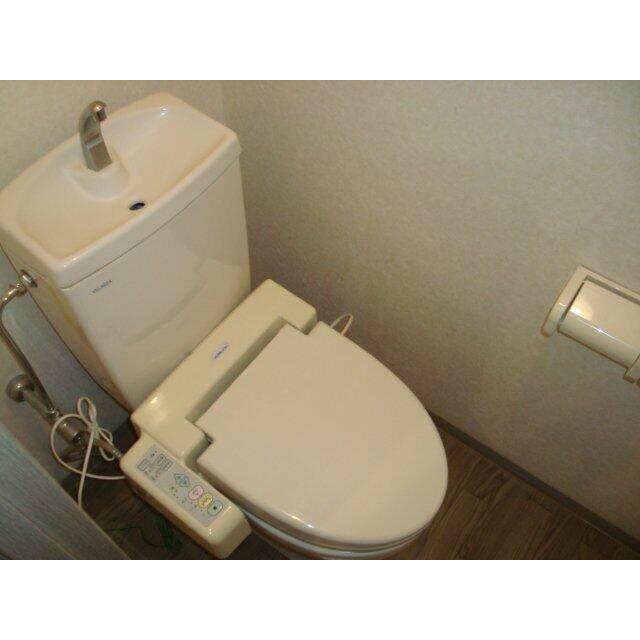 ＷＣ（シャワー付トイレ）