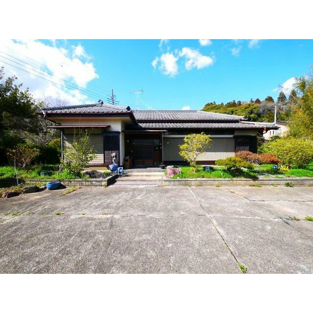 内装リフォーム済み令和2年10月システムキッチン 敷地約232坪 ５LDK平家+車庫