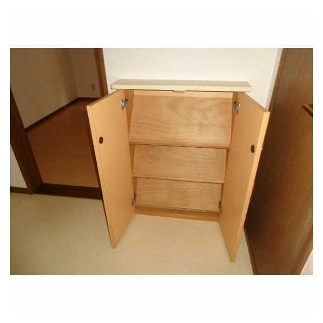 シューズボックス