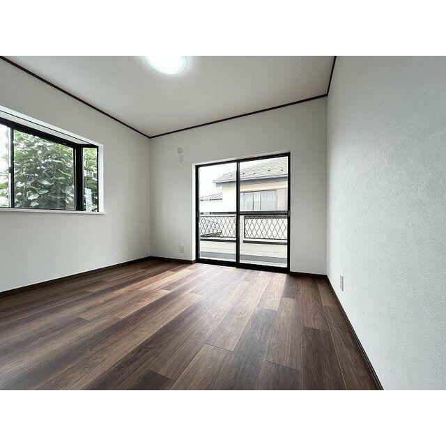 洋室５．７帖