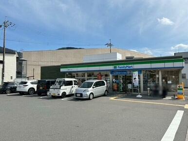 ファミリーマート京都東インター店