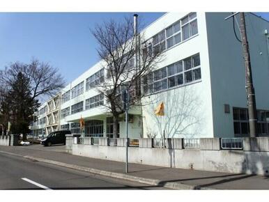 札幌市立新川中央小学校