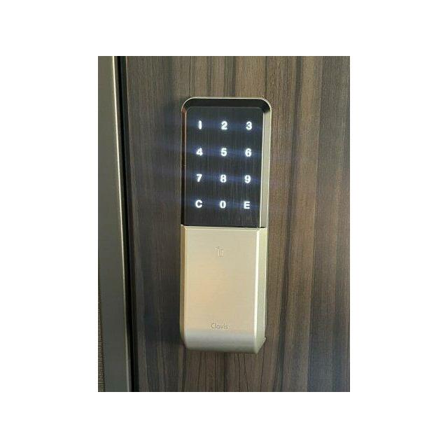 各住戸に電池錠