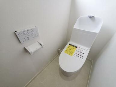 トイレ新品交換済み