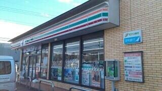 セブンイレブン日産前店