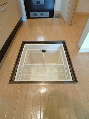 床下収納庫☆デッドスペースを有効活用