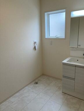 お気に入りの洗顔＆歯磨きアイテムで毎日を楽しく清潔に（1号棟）