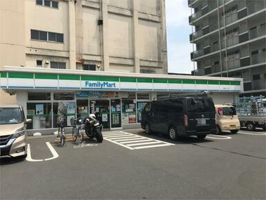 ファミリーマート　東墨田二丁目店
