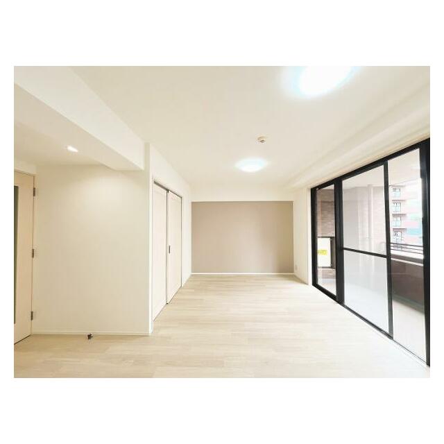 「LDK」カウンターキッチンなのでご家族と会話をしながらお料理ができます。