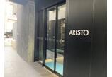 情報提供会社
