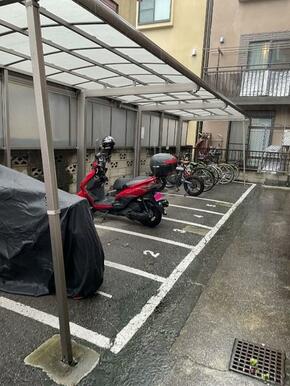 共用設備 バイク置場・駐輪場