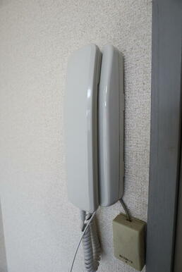 インターホン受話器　他号室参考写真