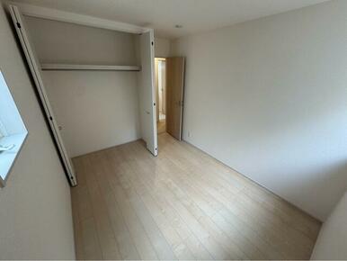 客室としても便利な洋室（2号棟）