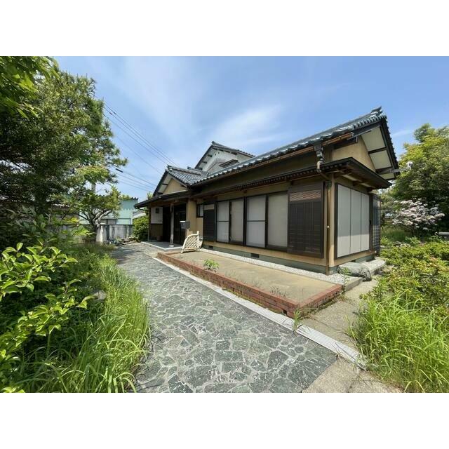 立派な日本家屋です。
