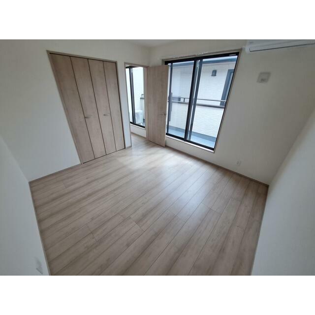 洋室6.4帖