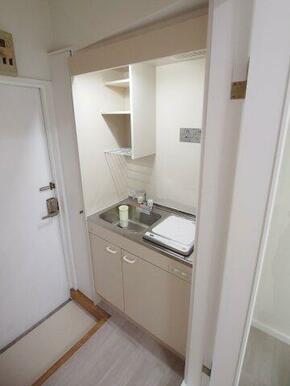 1口IHコンロ付きキッチン。