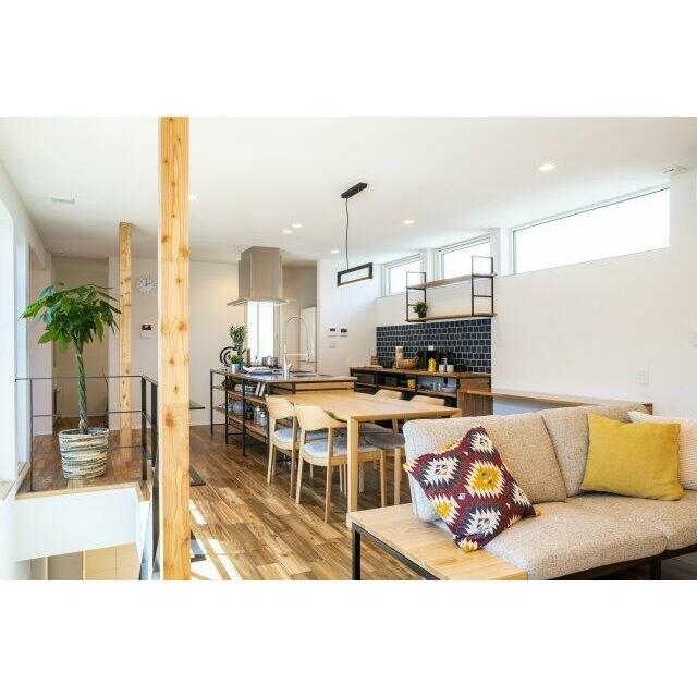 見通しの良いI型のLDK。