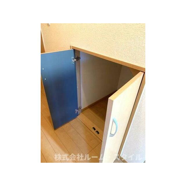 あると嬉しい階段下収納