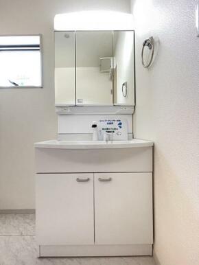 水が流れやすく汚れがたまりにくい設計でお手入れもらくらくです！