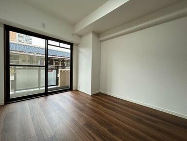 洋室（2）入り口からの景色