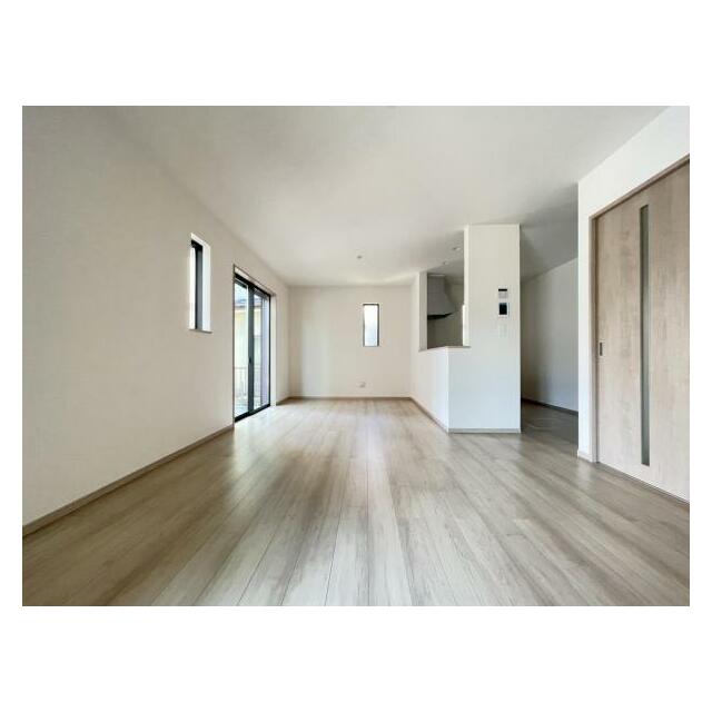 ゆとりある広さと明るさでホッとくつろげるスペースになっています！