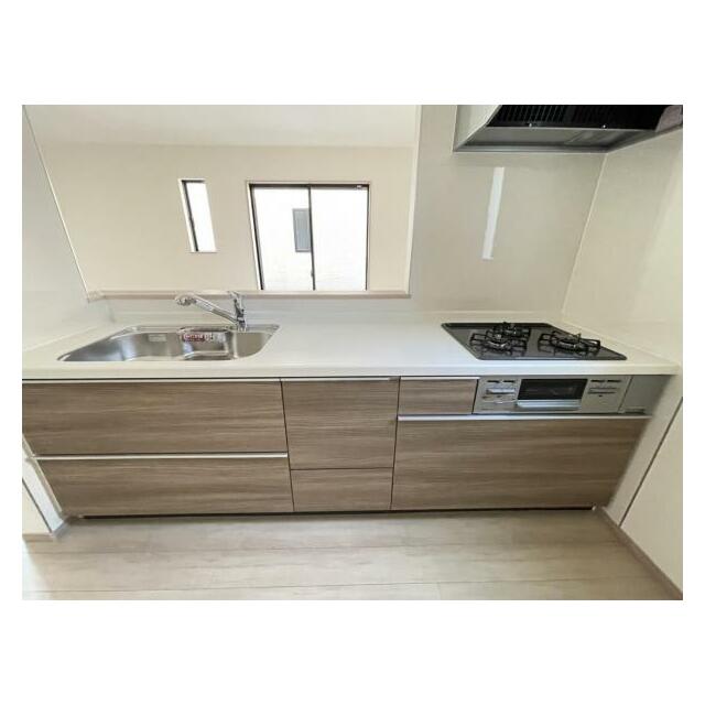 空間を隔てないカウンターキッチンはリビングにいる家族と会話がしやすい仕様＾＾