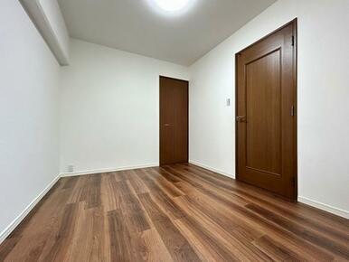 洋室（1）窓からの景色