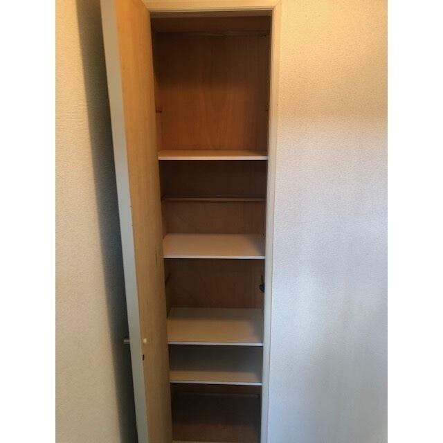 シューズボックス