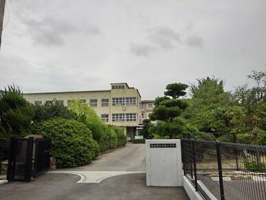 坂出市立東部小学校