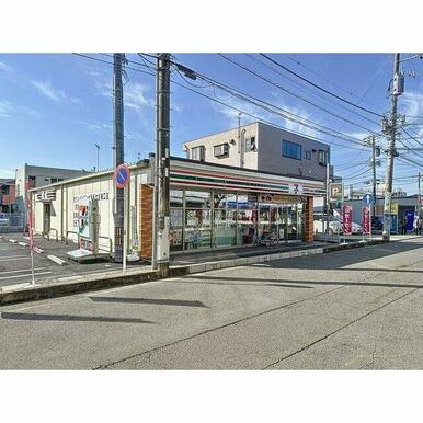 セブンイレブン　大和桜ヶ丘東口店
