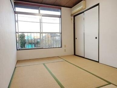 陽当り良好★明るいお部屋★