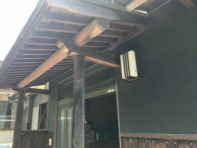 建物②　建物は地元の大工さんが建てており、しっかりした造りです。