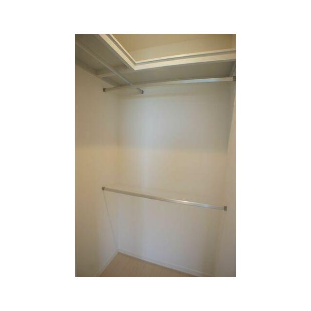 【ＷＩＣ】洋服はもちろん寝具や季節家電、スーツケースｅｔｃ家中の物をまとめて収納しちゃって下さい！