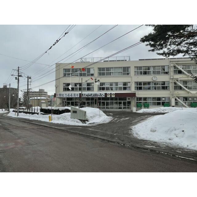札幌市立月寒小学校