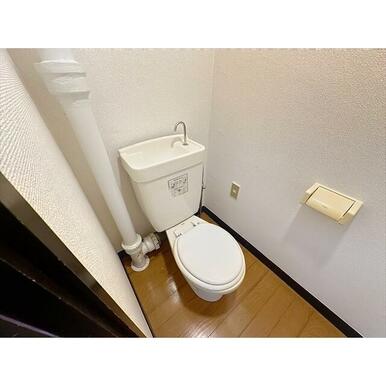 清潔感のあるトイレです